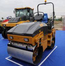XCMG 4 ton Light double drum vibratory roller earth compactor machine XMR403 small road roller price
